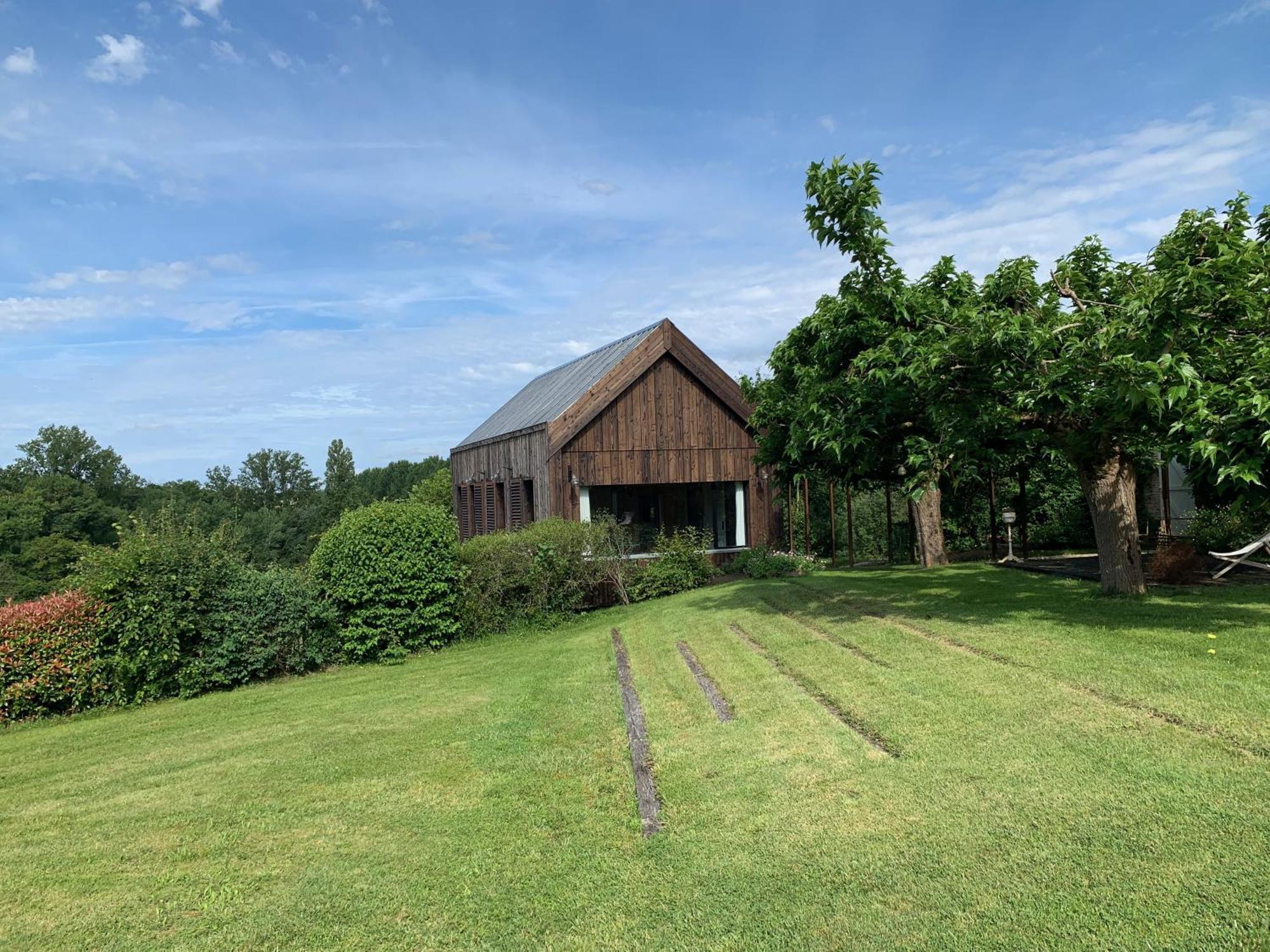 Villa Le Sechoir De Valadon Aillas Esterno foto